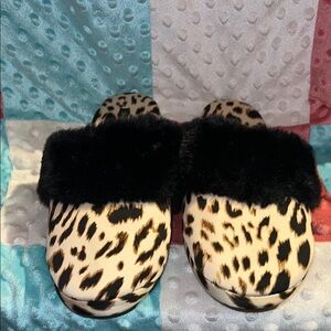 Kids Leopard Print Faux Fur Slide Slippers - Black Fur